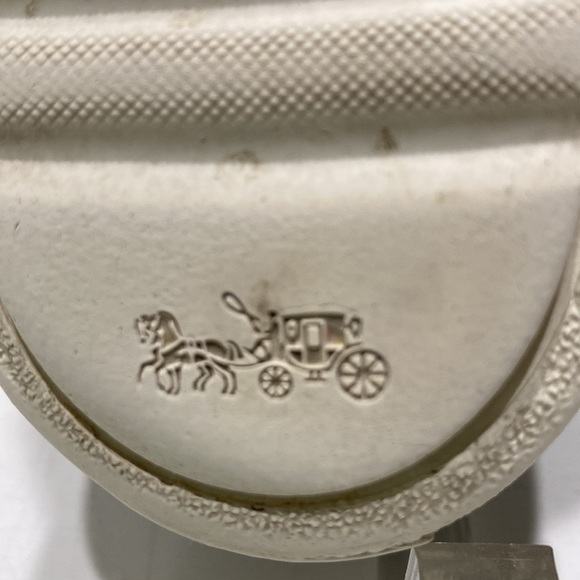 COACH “Tea Rose” Women’s Black Leather Floral Appliquéd Slip-on Sneakers (Sz:6B) - Picture 11 of 12